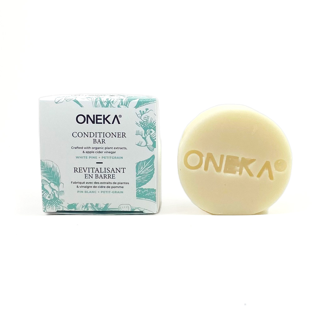Oneka White Pine + Petitgrain Hydrating Conditioner Bar - Image 2