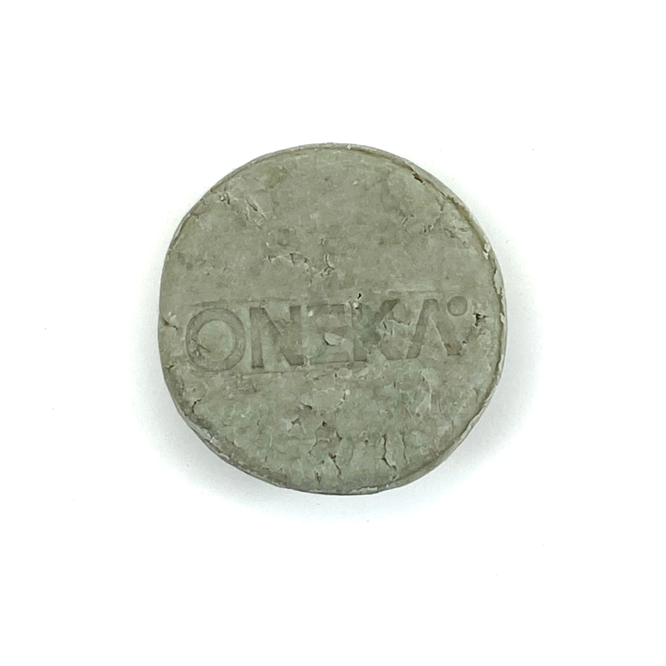 Oneka White Pine and Petitgrain Hydrating Shampoo Bar - Image 4